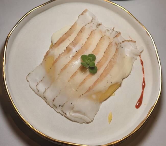 Soft polenta with local cheese fonduta and melted lardo, shared starter, Civenna, Lake Como